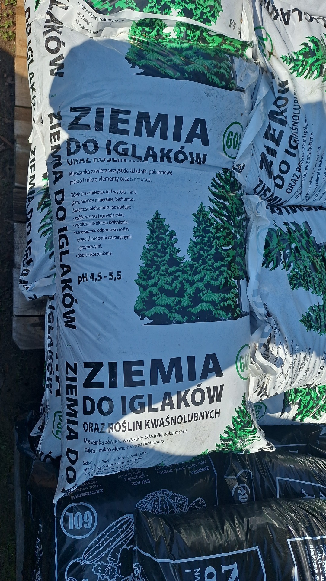 Ziemia do Iglaków 60L